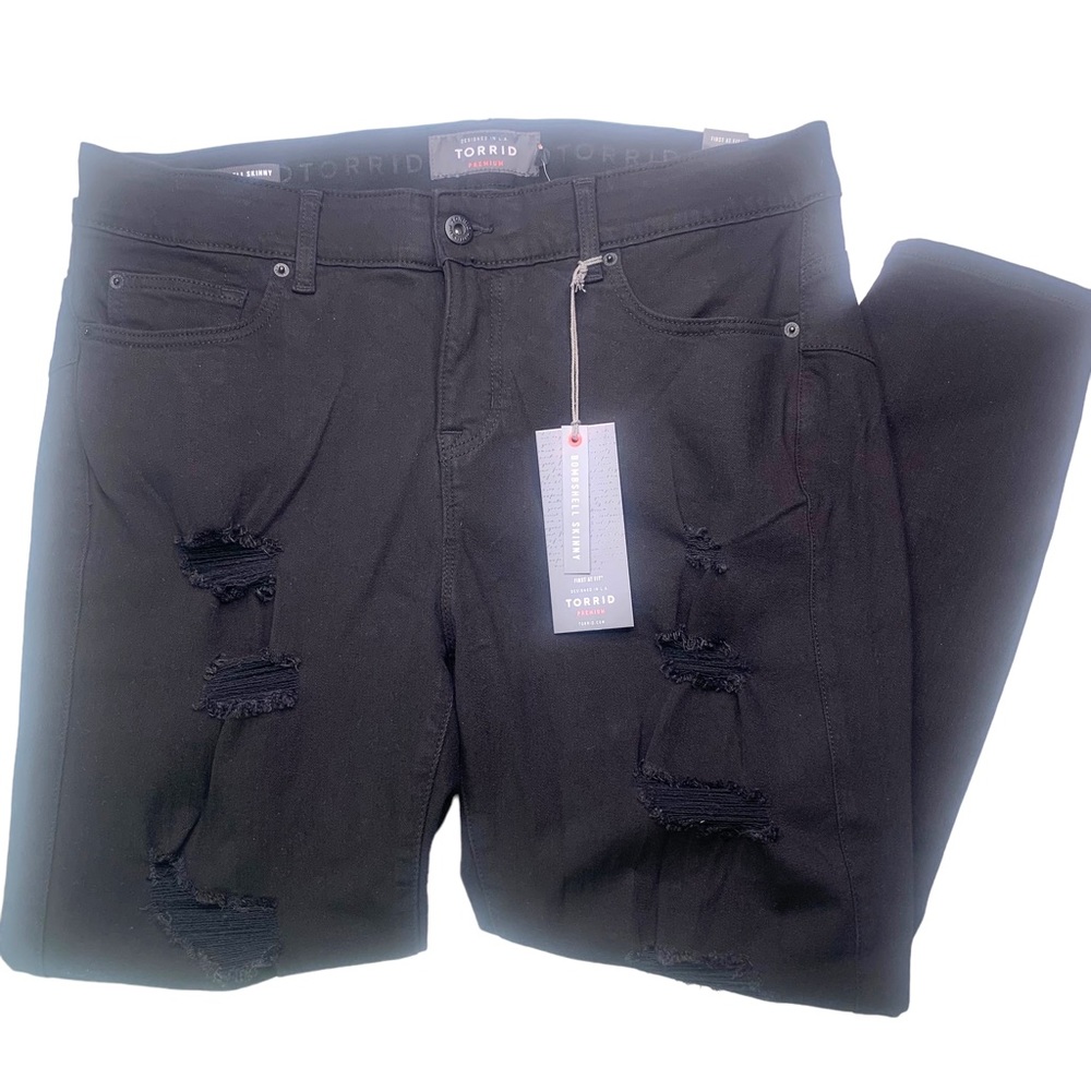 Torrid Bombshell Skinny Premium High-rise Destructed Jeans Black Sz 18 Short